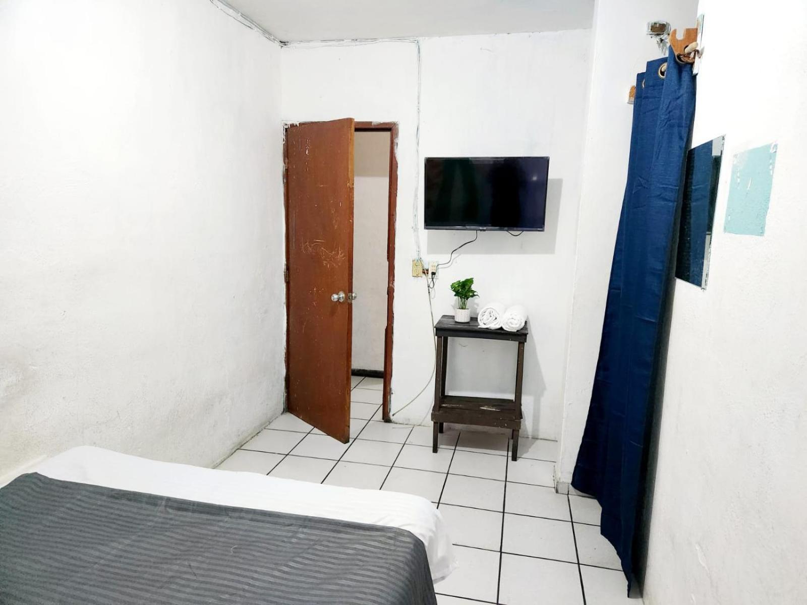 Hotel El Mexicano Tepic Centro エクステリア 写真